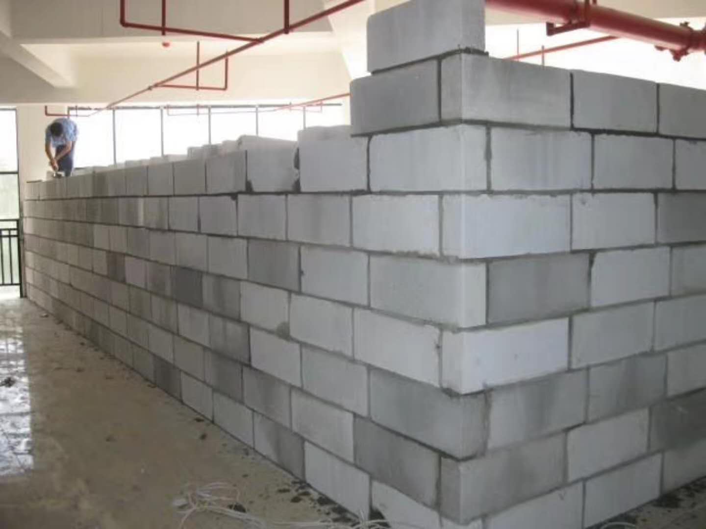 浏阳蒸压加气混凝土砌块承重墙静力和抗震性能的研究